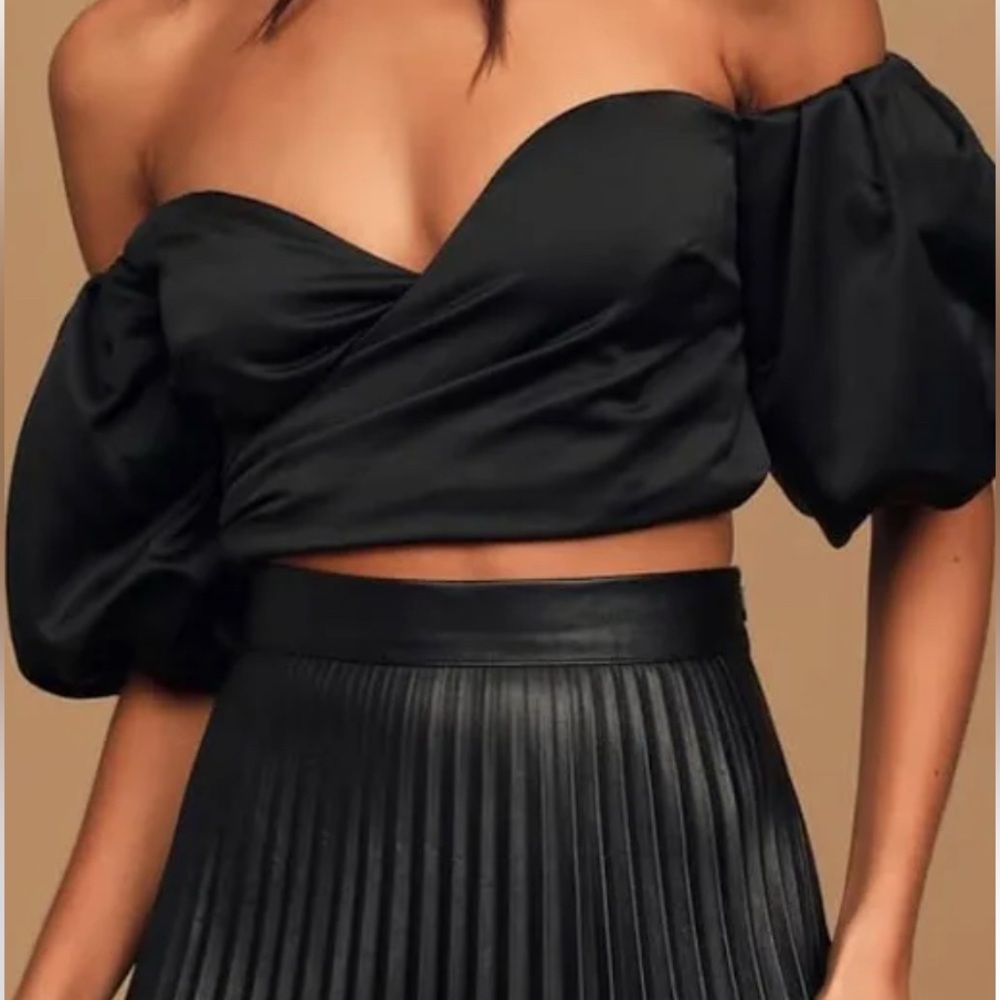 Lulus Black Off the Shoulder Satin Crop Top. Size Medium.